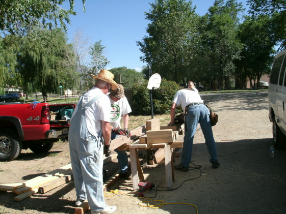 Jack, Steve & Gary Cutting & Assemblying Bench Legs