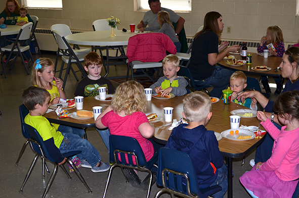 Children Eating Lunch