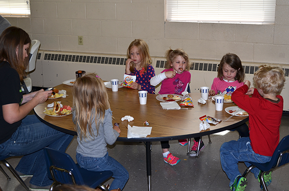 Children Eating Lunch