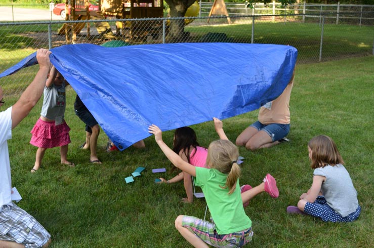 Children Searching for Clues