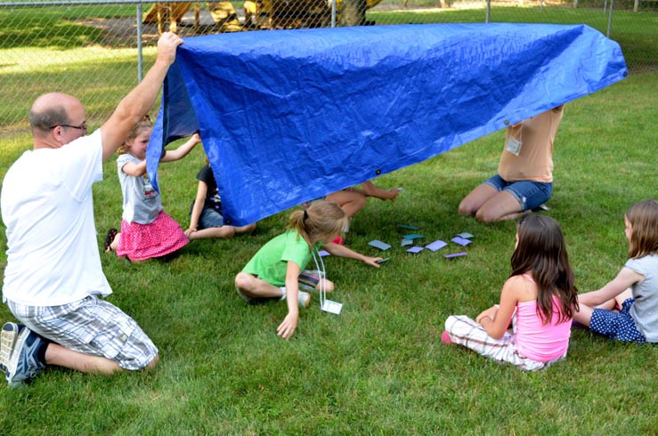 Children Searching for Clues