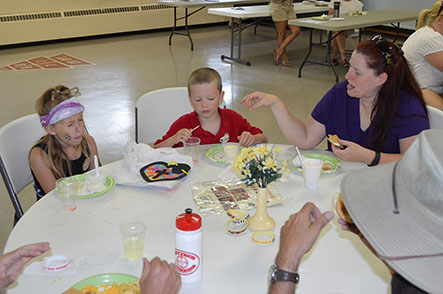 Children Eating